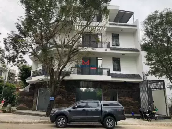 Bán biệt thự góc 2 mặt tiền Phước Long B, 4 tầng, đang kinh doanh