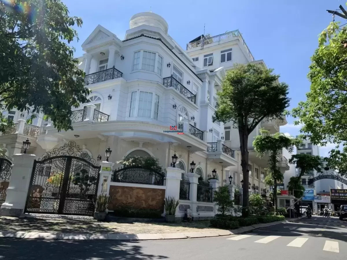 classifieds/2024_12/ban-biet-thu-tai-cityland-garden-hills-dt-9x20m-hoan-thien-cao-cap-4.jpg