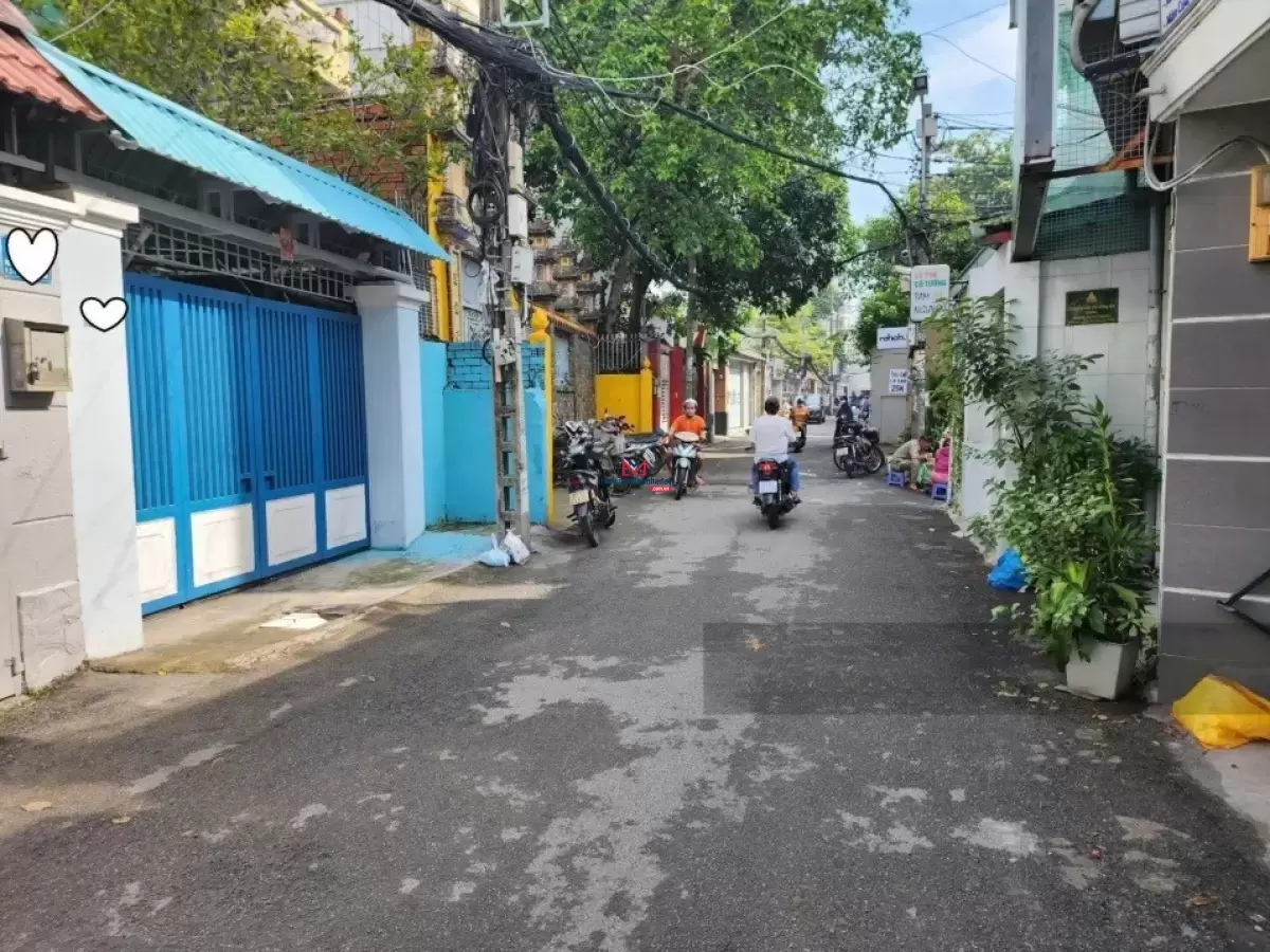 classifieds/2024_12/ban-nha-mat-tien-kinh-doanh-cuc-tot-nguyen-trung-truc-binh-thanh-2.jpg