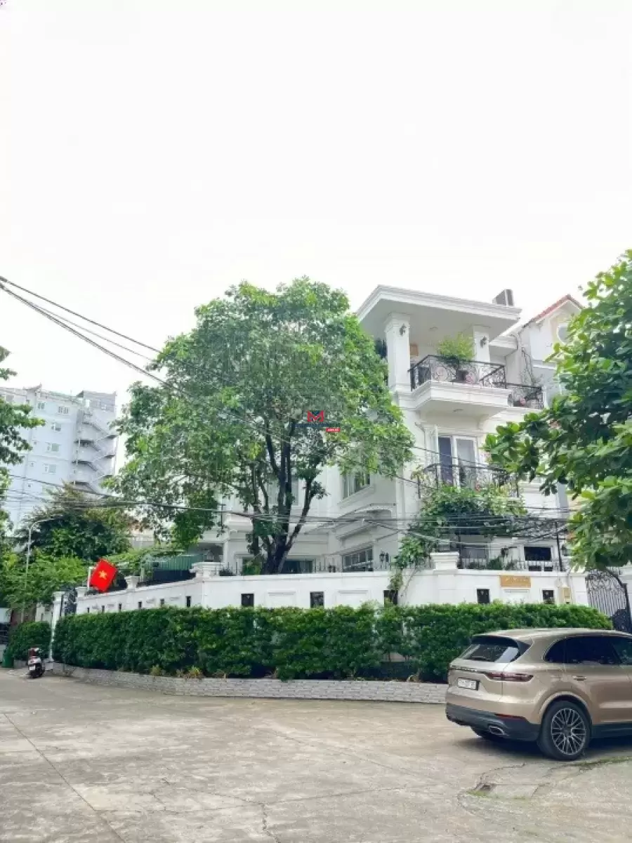 classifieds/2024_12/villa-3-mat-tien-khu-compound-thien-tue-95-thao-dien-3.jpg
