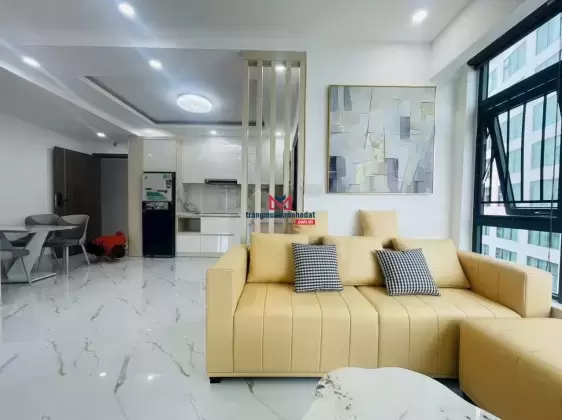 Căn hộ view xéo biển nội thất sang trọng và cao cấp