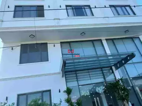 Bán khách sạn 6 tầng cách biển Hồ Tràm 500m giá ngợp 12.5 tỷ