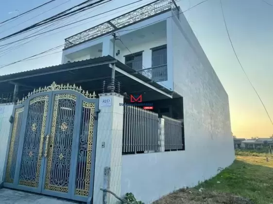 Bán nhà 1 trệt 1 lầu mặt tiền Lê Văn Khuyên, Phường 5, TP Tân An