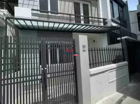 Bán nhà 2 tầng, hẻm Đ. 2/4 gần Ngân Hàng BIDV, gần Chợ Đầm, gần trường trung học Trưng Vương 2tỷ490