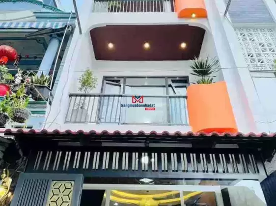  Hạ giá! Bán gấp nhà 60m2, giá 1 tỷ 850 triệu Nguyễn Văn Quá vào 100m, Quận 12 hẻm xe hơi 6m, SHR