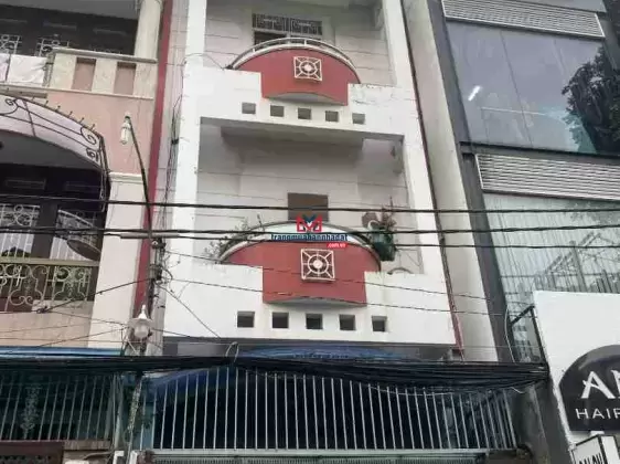 Siêu vị trí! HXH 8m Sư Vạn Hạnh, P12 - Gần Vạn Hạnh Mall - DT: 4x15m - 4 tầng - Giá 13 tỷ