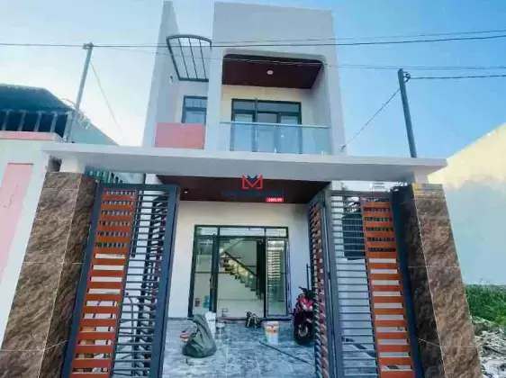 Bán nhà mặt tiền kinh doanh 5 x 21m, sổ riêng - nằm ngay cây xăng Đức Hưng - Trảng Dài