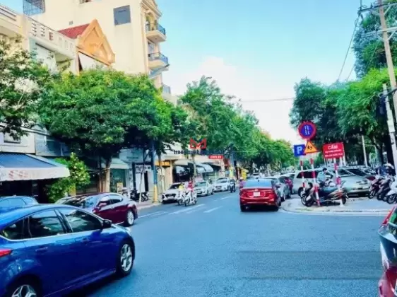 Bán nhà mặt tiền Ngô Đức Kế, P7, Vũng Tàu 156m2