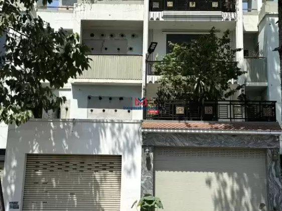 Bán nhà Mỹ Phước 3 nhà 4 lầu đường trục chính 62m