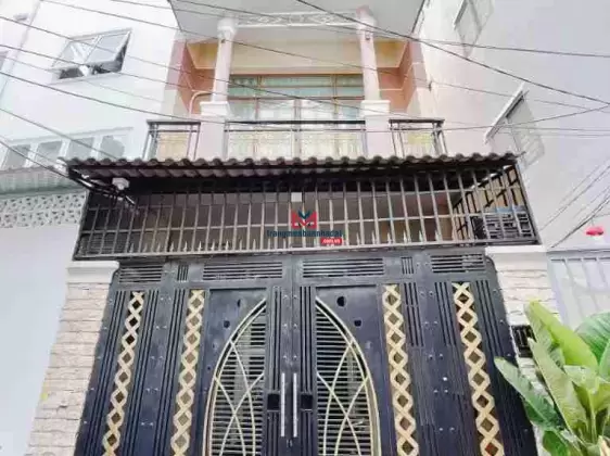 Bán nhà riêng 5PN, 3WC, 63m2 tại Quận 7 ô tô đậu trong nhà, 6,9 tỷ, đẹp, nhiều tiện ích