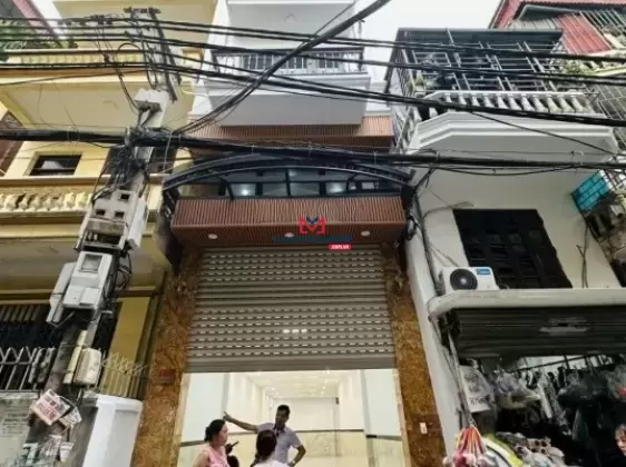 Bán tòa văn phòng 8 tầng đường Trương Định 88m2