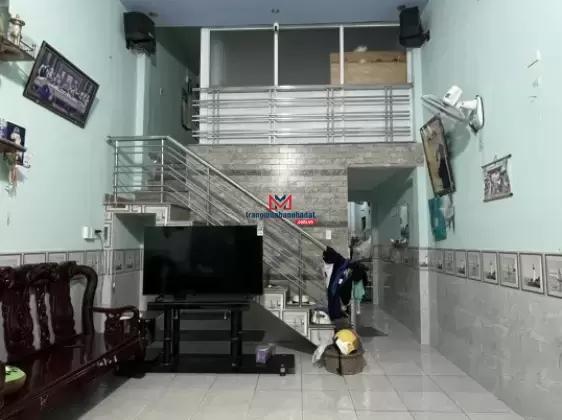 Chính chủ bán gấp nhà mặt phố Trần Quang Diệu