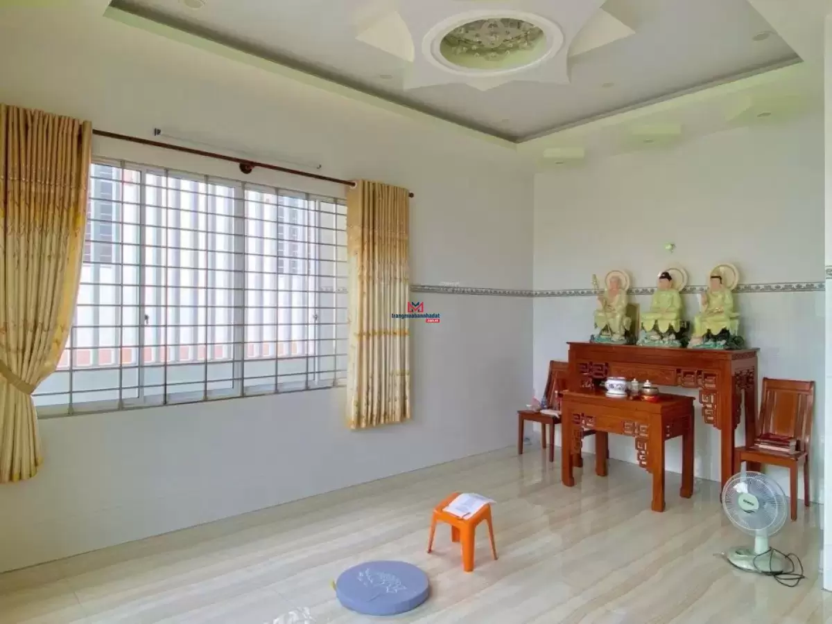 classifieds/2025_01/nha-lau-mat-tien-1-tret-2-tang-1-gara-mat-tien-duong-hoang-hoa-tham-4.jpg