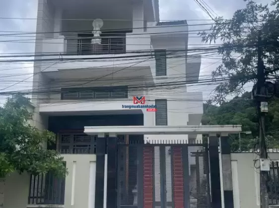 Nhà vườn 2 MT đường Nguyễn Khuyến, gần chợ Vĩnh Hải