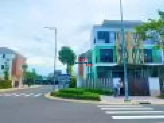 Bán căn góc 2 mặt tiền gần DB4 KDC Sun Casa Central
