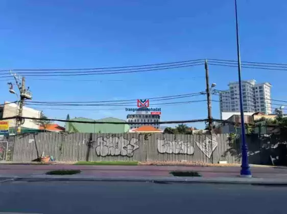 Bán đất trống tại 87 - 89 Xa Lộ Hà Nội, P Thảo Điền Q2, có GPXD 18 tầng và 3 hầm