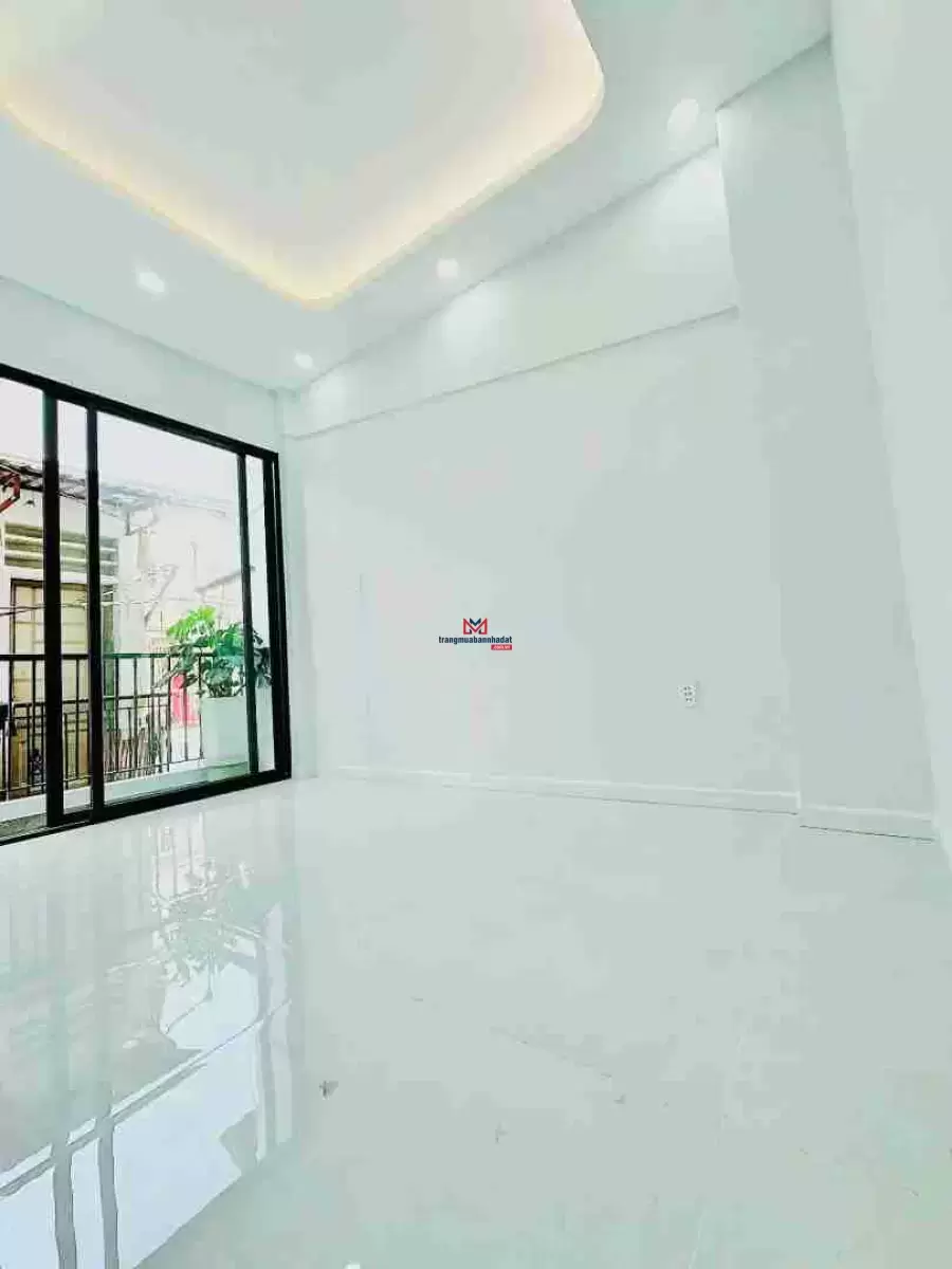 classifieds/2025_02/tuan_1/ban-nha-duong-duong-ba-trac-quan-8-so-hong-rieng_2.jpg