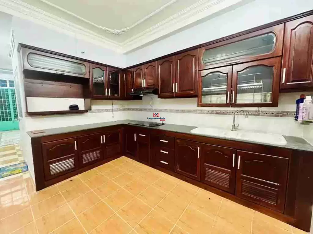 classifieds/2025_02/tuan_1/ban-nha-hem-xe-hoi-duong-duong-ba-trac-quan-8-4-tang-4pn_4.jpg