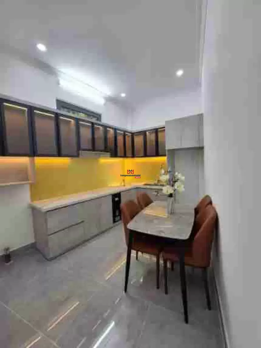classifieds/2025_02/tuan_1/ban-nha-pho-goc-2-mat-tien-hem-8m-duong-huynh-tan-phat6.jpg