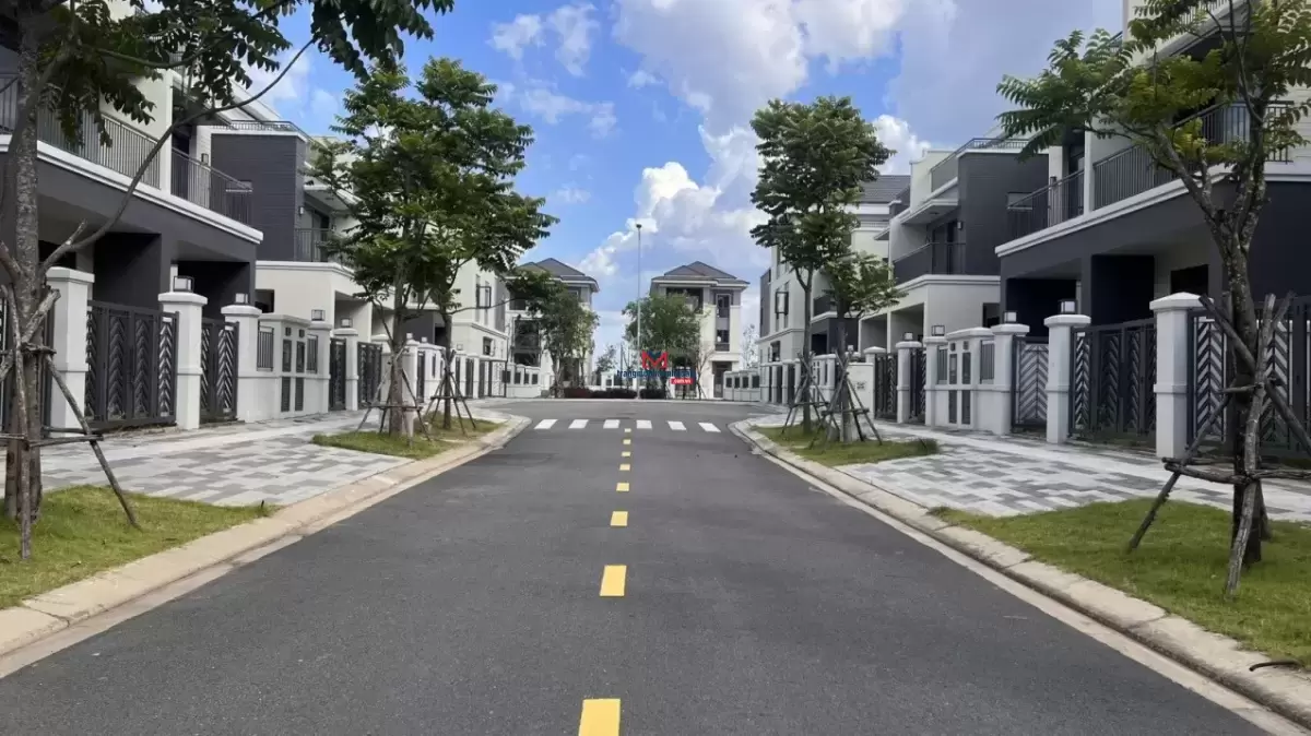 classifieds/2025_02/tuan_1/biet-thu-don-lap-300m2-view-song-4.jpg