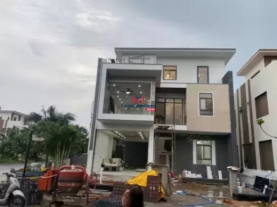 Cán căn góc biệt thự đã có sổ hoàn công