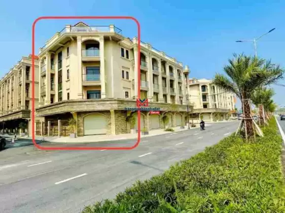 Bán căn góc diện tích 119.3m2 hướng Đông Nam, mặt đường 33m, trung tâm Thường Tín sầm uất bậc nhất