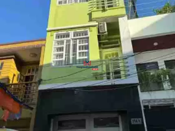 Cần bán gấp nhà 3 lầu mới đẹp, vị trí trung tâm thành phố, full nội thất