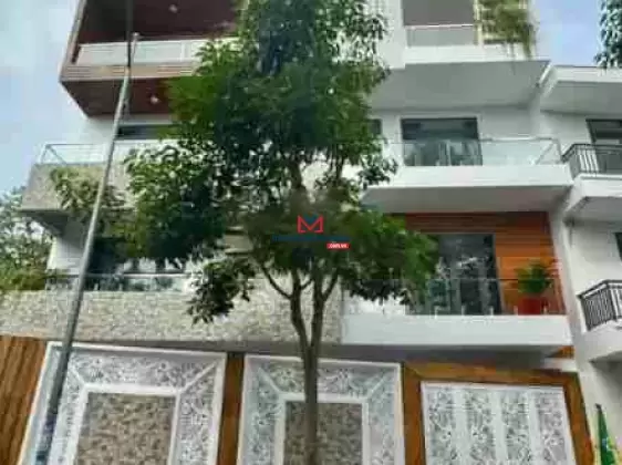 Bán nhà mặt tiền Nguyễn Thị Minh Khai P8 VT 1T3L 6PN hồ bơi, nội thất cao cấp. Giá 12 tỷ TL