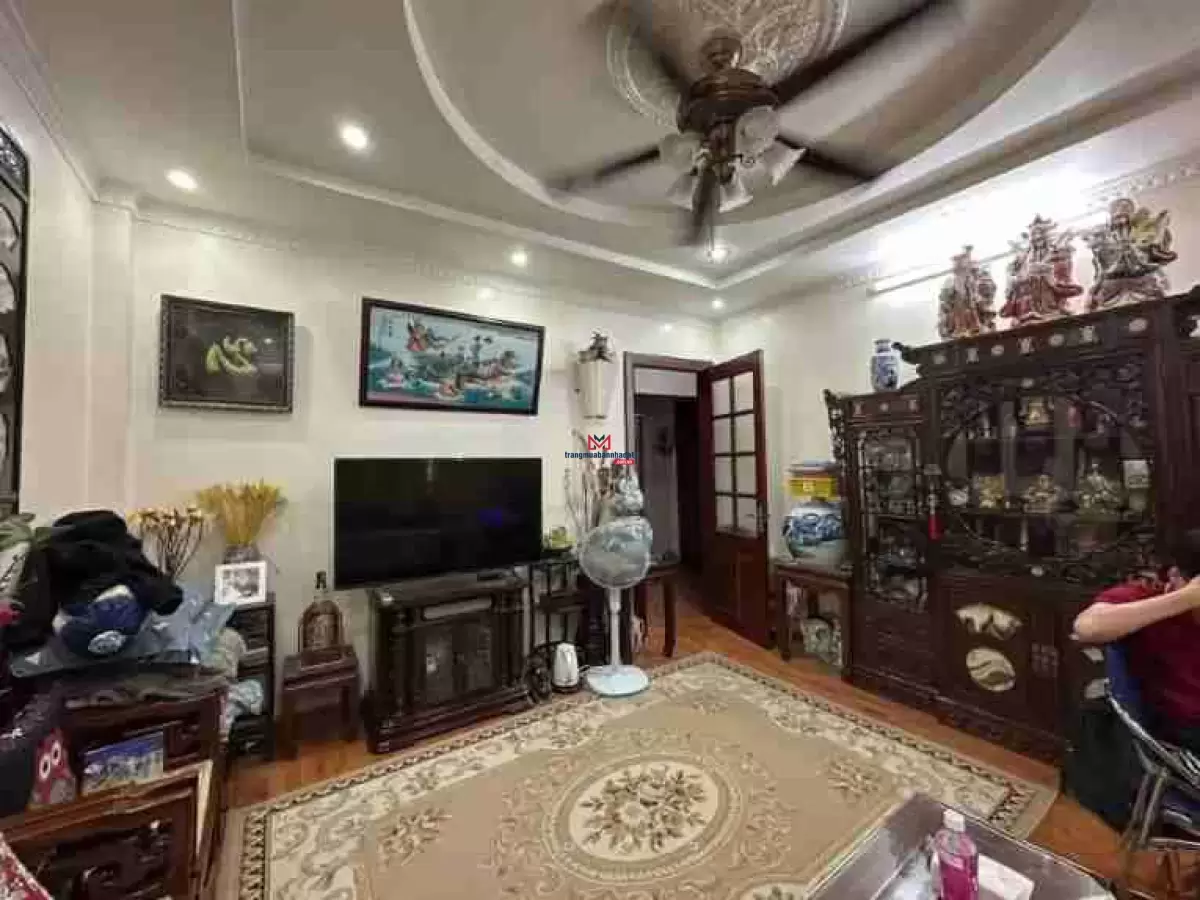 classifieds/2025_02/tuan_2/ban-nha-rieng-duong-lon-oto-vao-nha-chi-cach-pho-50m-duong-nguyen-khanh-toan-quan-cau-giay6.jpg