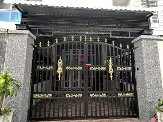 Bán nhà riêng tại Hoàng Quốc Việt, 2,99 tỷ, 100m2