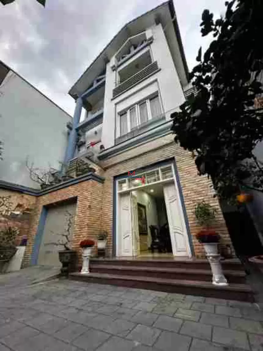 classifieds/2025_02/tuan_2/ban-nha-rieng-tai-nguyen-khanh-toan-70m2-4wc-gia-tot1_2.jpg