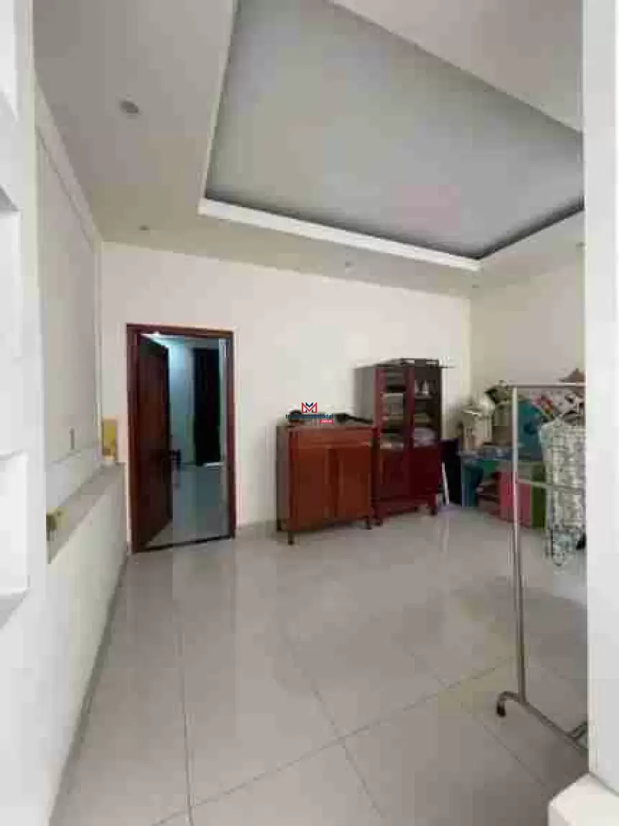 classifieds/2025_02/tuan_2/ban-nha-truc-chinh-a2-hung-phu-lo-30m-huong-dong-nam5.jpg