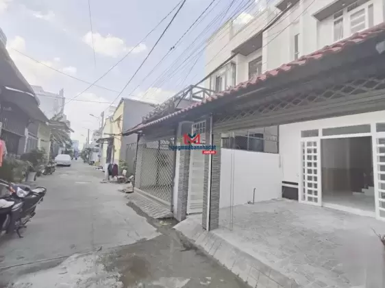 Bán NR 3PN, 3WC, 90m2 tại hẻm Liên Tổ 3-4 Nguyễn Văn Cừ, Ninh Kiều, Cần Thơ