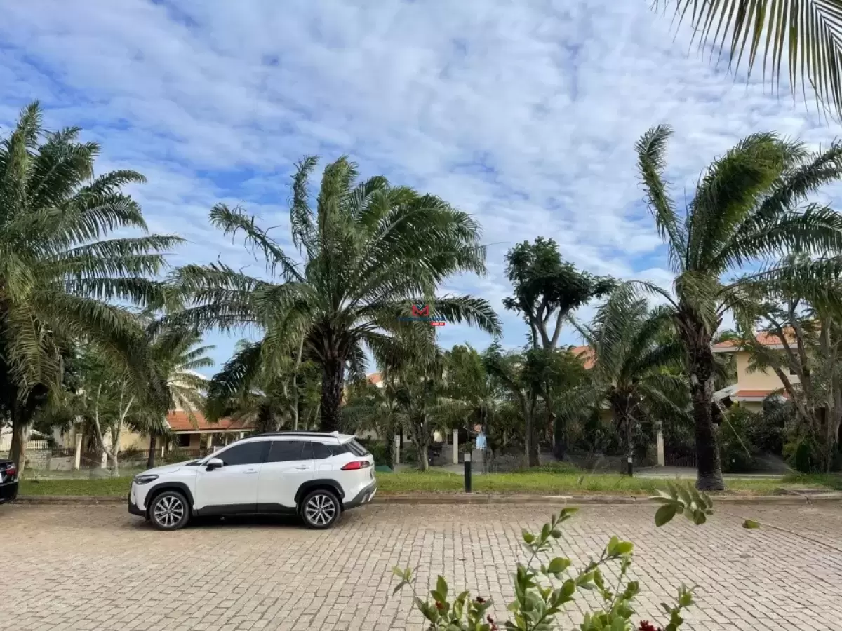 classifieds/2025_02/tuan_3/ban-244m2-biet-thu-mui-ne-domaine-view-bien-view-cong-vien-2.jpg
