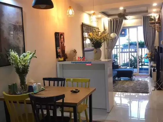 Bán căn hộ 8X Plus đã có sổ, 2PN - 2WC, nhà mới, đẹp có nội thất