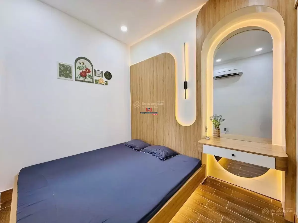 classifieds/2025_06/nha-hem-xe-hoi-ngay-sieu-thi-emart-50m2-9.jpg