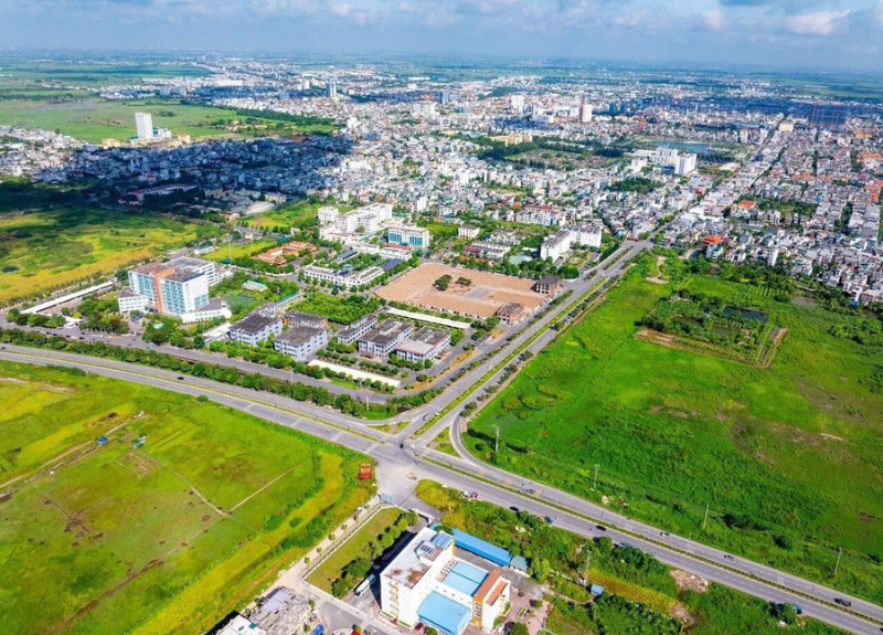 Giá đât nền tăng mạnh sau sáp nhập