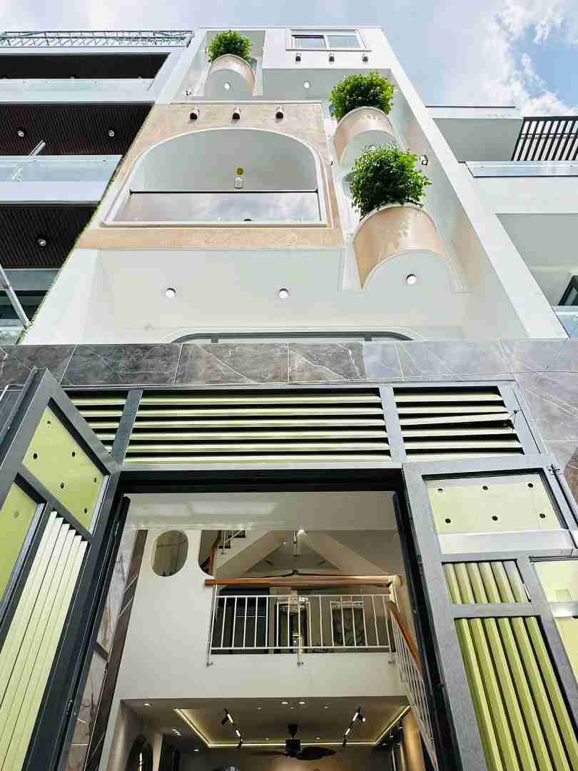 Bán nhà 50m2 đường Nguyễn Thái Sơn P5 Gò Vấp. Giá 2 tỷ có sổ hồng riêng